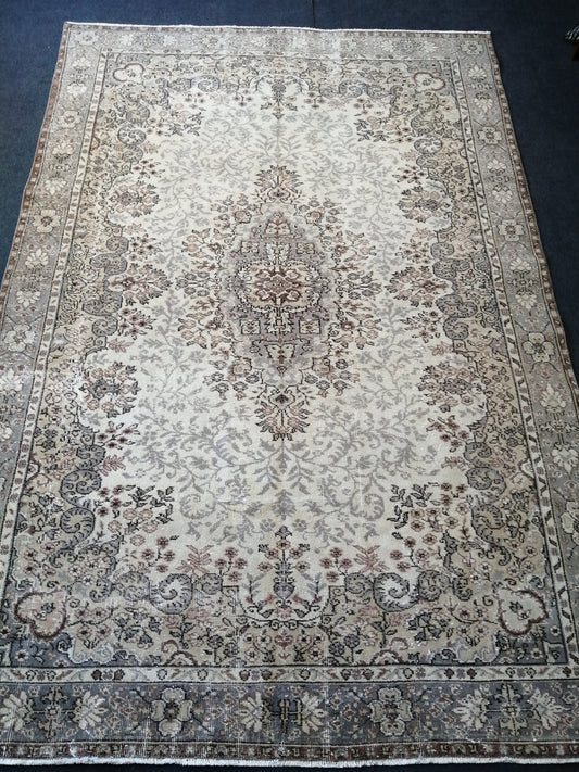 6.7 x 10 Turkish Rug Large Area Rug Pastel color Vintage Rug Hand Made Oushak Rug Muted Color Rug Earth Tones Rug Wool Pile Rug Rustic Rug