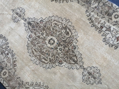 5.3 x 8 TURKISH Muted Rug Vintage  Rug Vintage Persian Rug Wool Oushak Rug Hand Made Rugs Vintage Turkish Rug