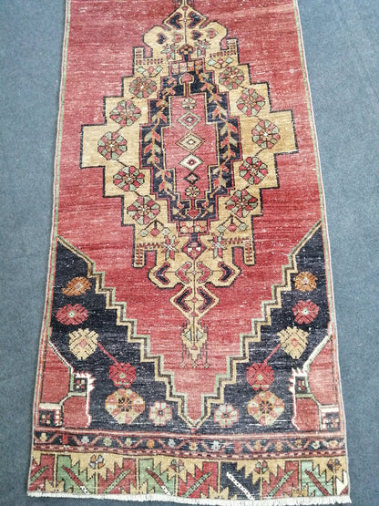 2.8 x 10.10 Vintage Runner Rugs Turkish Runner Rugs Oushak  Rug, Bohemian  RUNNER