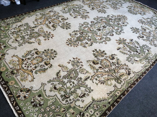 10 x 6.6 Green OUSHAK RUG TURKISH Oushak Rug Vintage Oushak Runner Rug Vintage Runner Rug Wool Oushak Rug Hand Made Rugs Vintage Turkish Rug