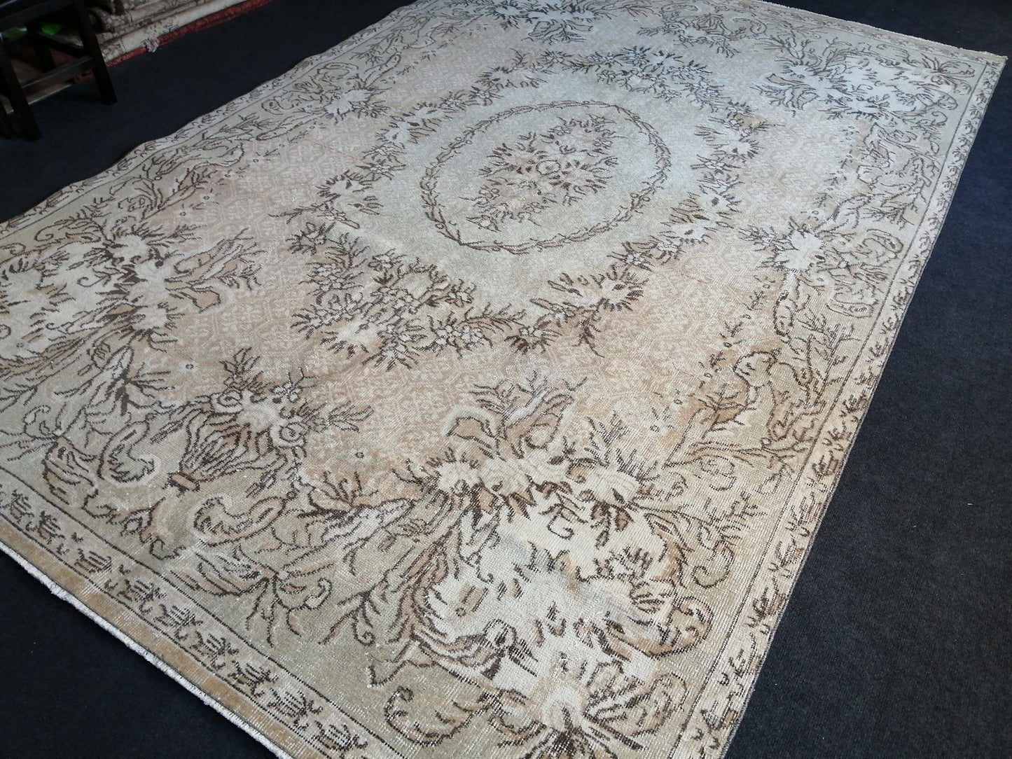 6.7 x 10.2 OUSHAK RUG TURKISH Wool Rug Hand Made Rugs Vintage Turkish Rug