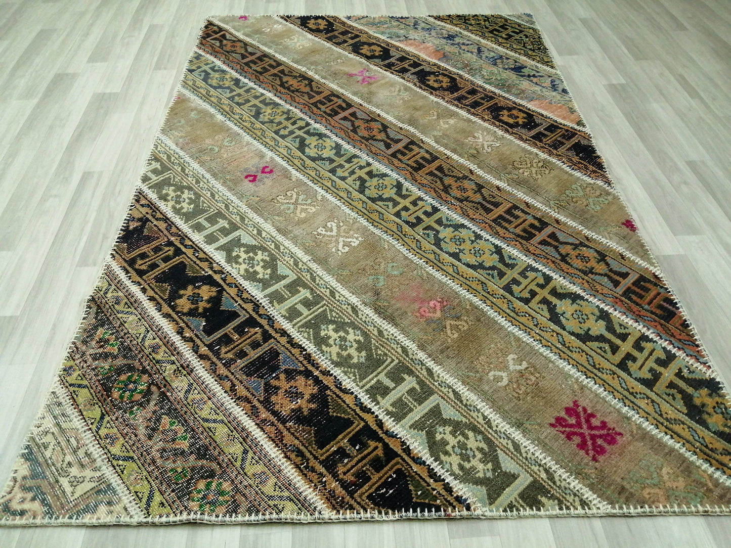 Hand Made Patchwork Rug, Oushak Rug, Rustic Rug, Bohemian Rug, Rug Runner, Turkish Rug, Farmhouse Rug, Vintage Rug, Wool rug