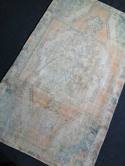 6.9 x 4 VINTAGE Rugs, Hand Made Rug, Oushak Rug, Rustic Rug, Bohemian Rug, Rug Runner, Turkish Rug, Farmhouse Rug, Vintage Rug, Wool rug