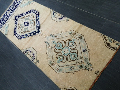 6.5 x 2.5 Short Oushak Runner Rug Turkish Runner Rug Vintage Runner Rug Hallway Runner Rug Kitchen Runner Rug Wool Runner Rug Wool Runner