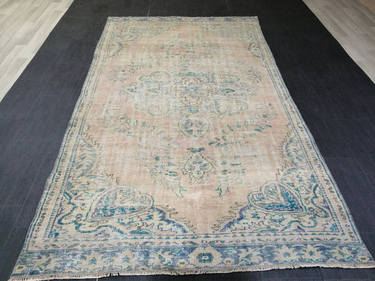 9.5 x 5.4 Distressed Rugs, Hand Made Rug, Oushak Rug, Rustic Rug, Bohemian Rug, Rug Runner, Turkish Rug, Farmhouse Rug, Vintage Rug