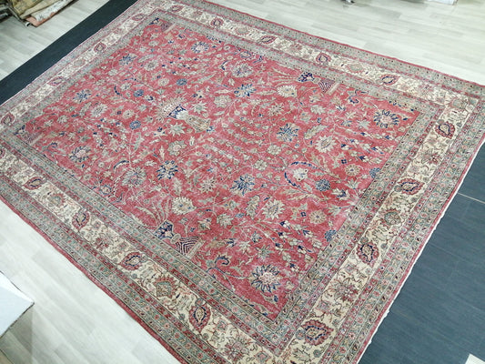 10 x 13.4 OUSHAK RUG, Antique Rug, oversized Turkish Rug, Vintage Oriental, Floral Rug, Vintage Rug, Vintage Persian Rug, Wool Handmade Rug.