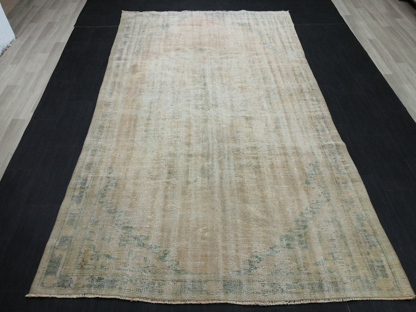 Distressed Rug Handmade Rug 6 x 10.3 Oushak Rug Rustic Rug, Muted Antique Rug Faded Rug 6x10 Turkish Rug Farmhouse Rug Vintage Rug Wool rug