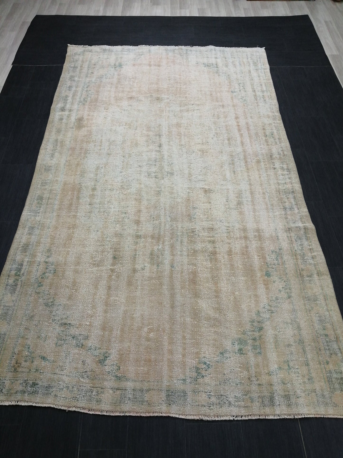 Distressed Rug Handmade Rug 6 x 10.3 Oushak Rug Rustic Rug, Muted Antique Rug Faded Rug 6x10 Turkish Rug Farmhouse Rug Vintage Rug Wool rug