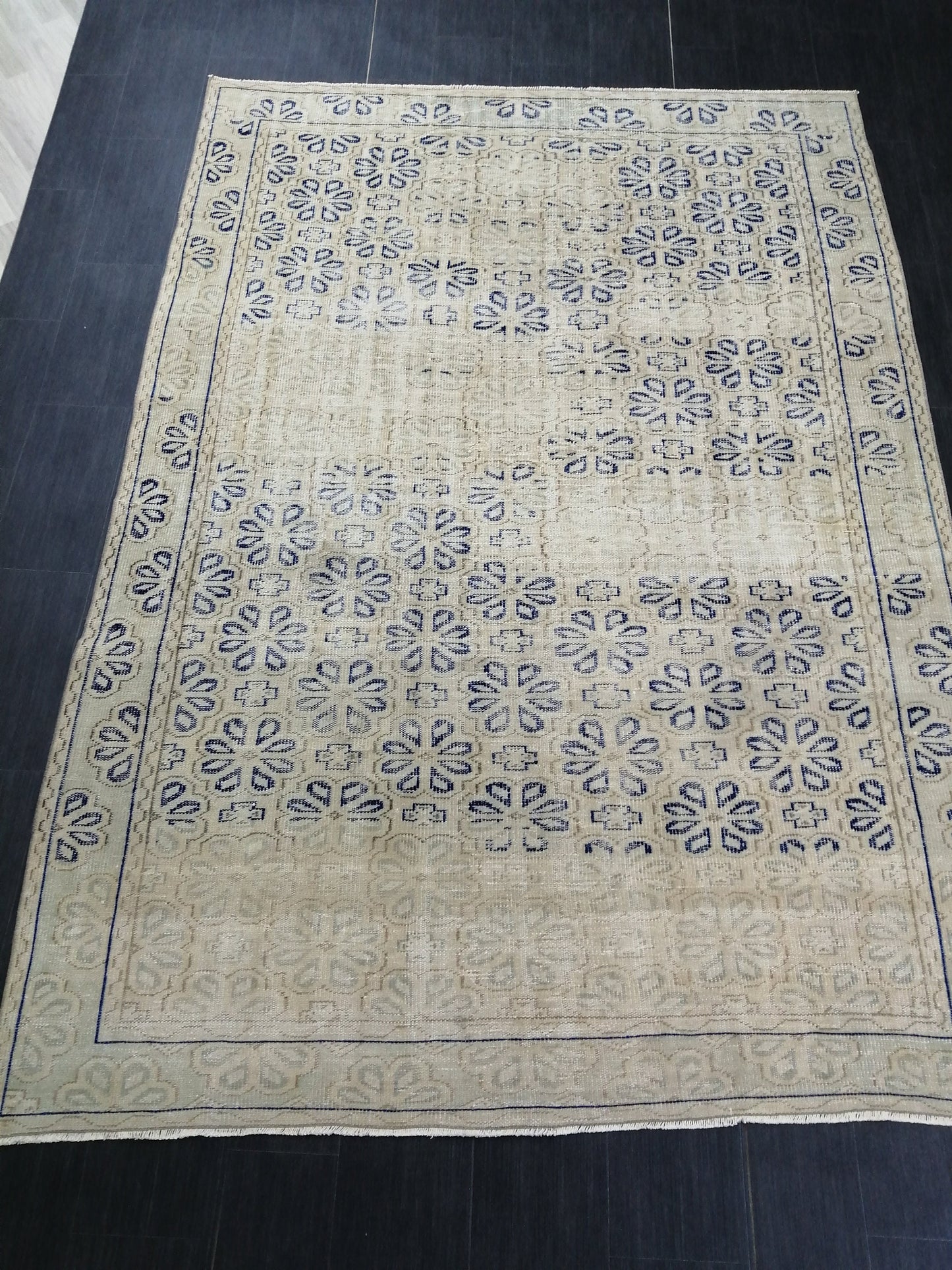 Blue Floral Rug Distressed Vintage Rug Muted 6.8 x 9.4 Vintage Rug Wool Oushak Rug Hand Made Area Rugs Vintage Turkish Rug