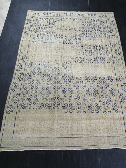 Blue Floral Rug Distressed Vintage Rug Muted 6.8 x 9.4 Vintage Rug Wool Oushak Rug Hand Made Area Rugs Vintage Turkish Rug