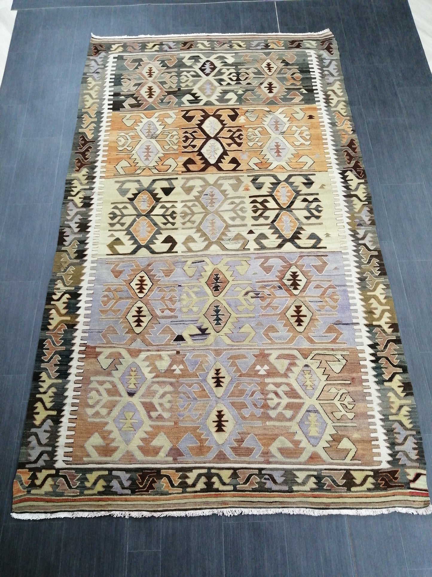 5.7 x 9.8 Rug Vintage Kilim Handmade Rug, Flatwoven Oushak Rug, Rustic Rug, Flat Weave Rug, Turkish Rug, Farmhouse Rug, Vintage Wool rug