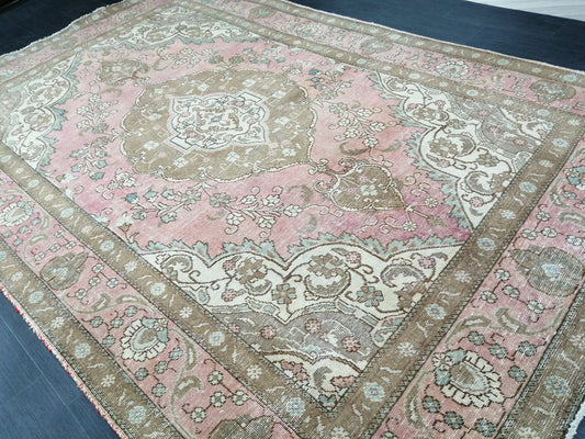 Vintage rug,  Muted Persian  Rug, 6.3 x 9.6 ft. Rug, turkish Rug, Pink Oushak  rug, Pink Handmade Rug, Hand Knotted Rug, wool Rug,