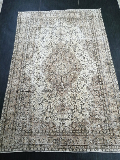 Neutral Rugs, 6.5 x 9.8 Vintage Rug Hand Made Rug, Muted Oushak Rug, Rustic Rug, Turkish Rug, Farmhouse Rug, Wool rug