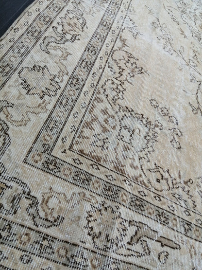 Neutral Rug 6.5 x 9.6 Neutral Vintage Oushak Rug Muted Vintage Rug Wool Muted Oushak Rug Hand Made Rugs Vintage Turkish Rug