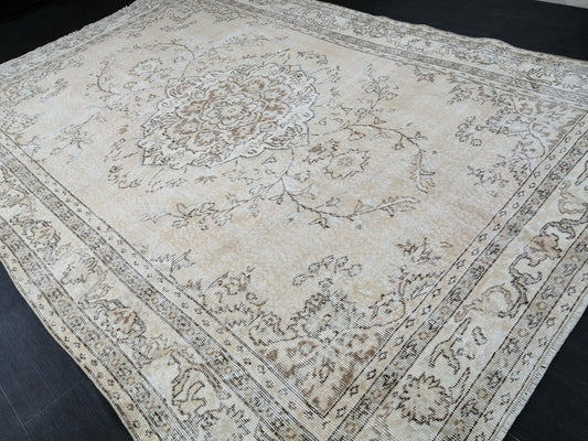 Neutral Rug 6.5 x 9.6 Neutral Vintage Oushak Rug Muted Vintage Rug Wool Muted Oushak Rug Hand Made Rugs Vintage Turkish Rug