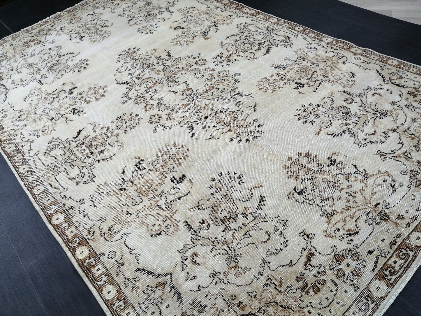 Neutral Rug 6.5 x 10.3 Hand Made Rug, Muted Oushak Rug, Rustic Rug, Boho Runner, Turkish Rug, Farmhouse Rug, Vintage Rug, Wool rug