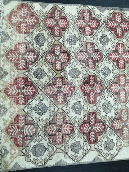 Floral OUSHAK RUG TURKISH 6.2 x 4.4 Vintage Rug Vintage Wool  Hand Made Rugs Vintage Turkish Rug