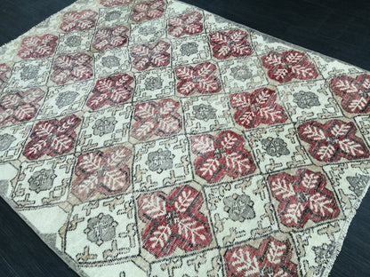 Floral OUSHAK RUG TURKISH 6.2 x 4.4 Vintage Rug Vintage Wool  Hand Made Rugs Vintage Turkish Rug