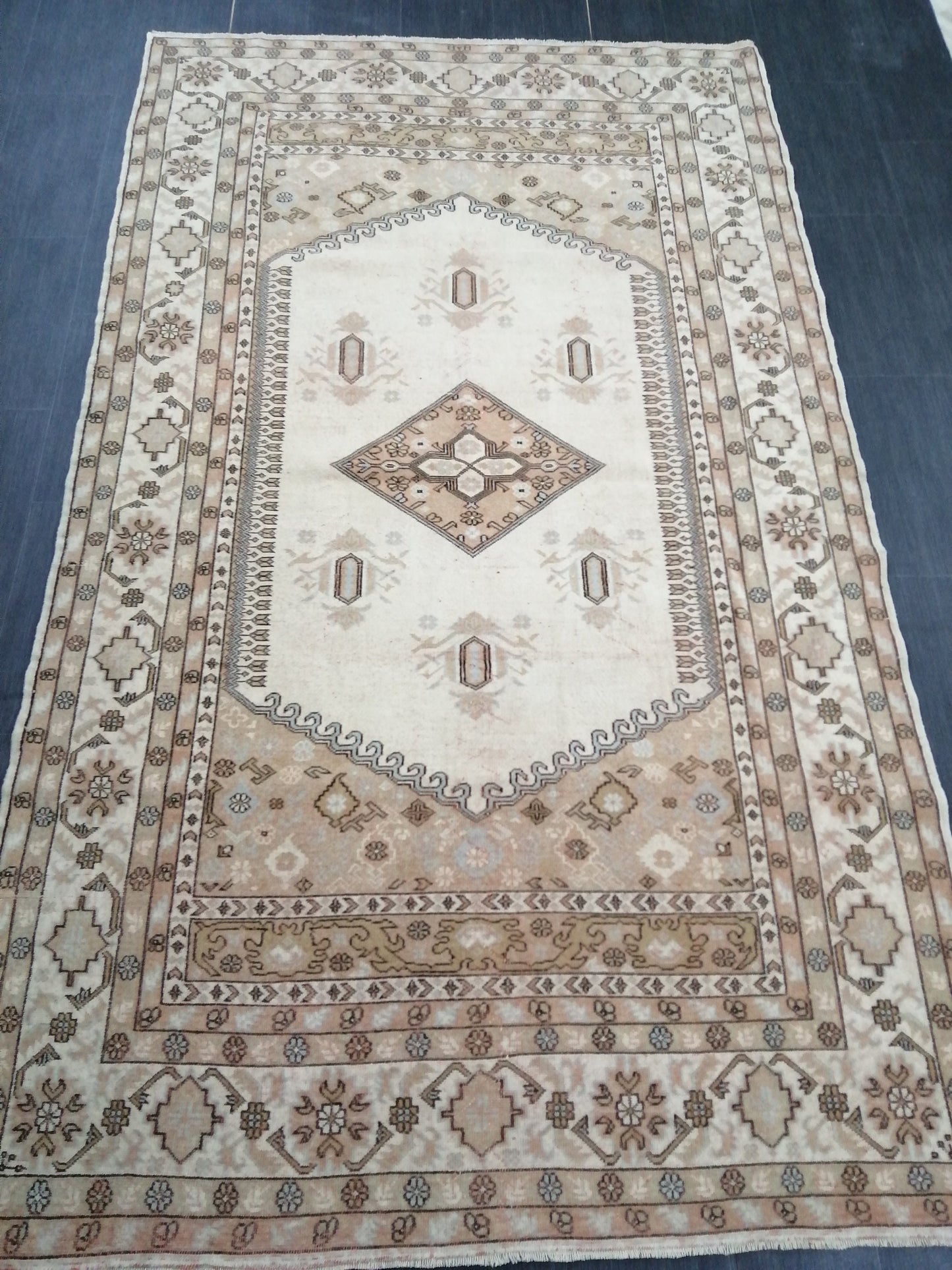 Neutral Rugs, 5.2 X 9 ft Vintage Rug Muted Oushak Rug, Rustic Rug, Turkish Rug, Farmhouse Rug, Wool rug