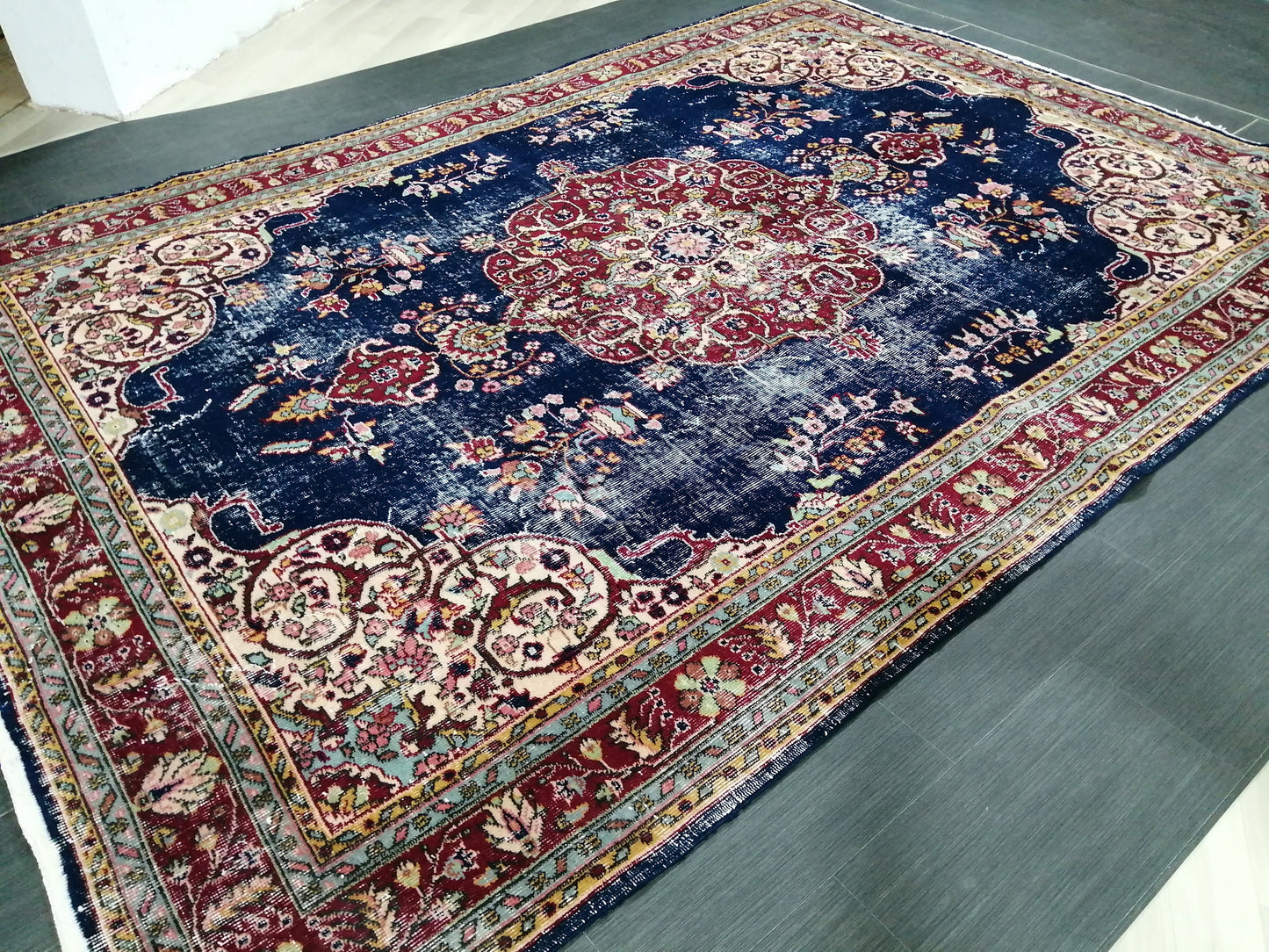 Blue Floral Rug Distressed Vintage Rug 9.9 x 6.9 Vintage Rug Wool Oushak Rug Hand Made Rugs Vintage Turkish Rug