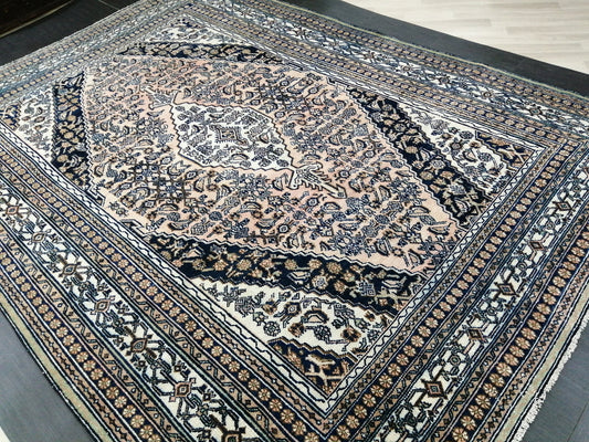 Vintage Persian Rug, Unique Motif Rug, 8 x 11.2 Persian Rug, Hand Knotted Rug, Eclectic Rug, Hand Made Rug, Living room Rug Navy rug 8x11