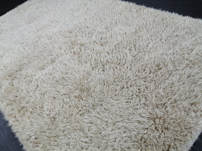 5x8 Rug Vintage Shaggy Rug Neutral Wool Rug solid No Dye Shaggy Rug  Plain Hand Made Rug , Neutral Rug Hand Knotted Rug