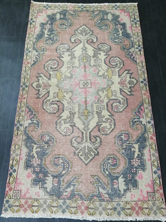 3.9 x 6.9 Rug, Hand Made Rug, Oushak Rug, Rustic Rug, soft colors Rug, Turkish Rug, Farmhouse Rug, Vintage Rug, Wool rug