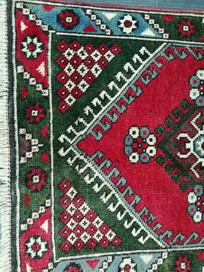 Vintage Rug 2.2 x 3.8 ft Handmade Rug Vintage Turkish Rugs   Oushak Rug  Hand Made Rug, Vintage Oushak Rug, Wool Rug
