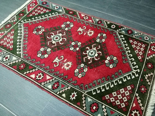 Vintage Rug 2.2 x 3.8 ft Handmade Rug Vintage Turkish Rugs   Oushak Rug  Hand Made Rug, Vintage Oushak Rug, Wool Rug