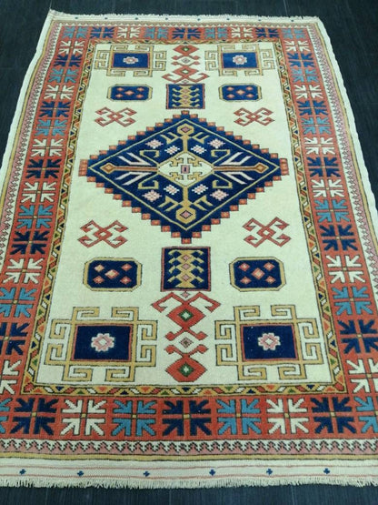 Vintage Rug 5.2 x 3.6 HAND MADE Rug Vintage Turkish Rugs   Oushak Rug  Hand Made Rug, Vintage Oushak Rug, Wool Rug