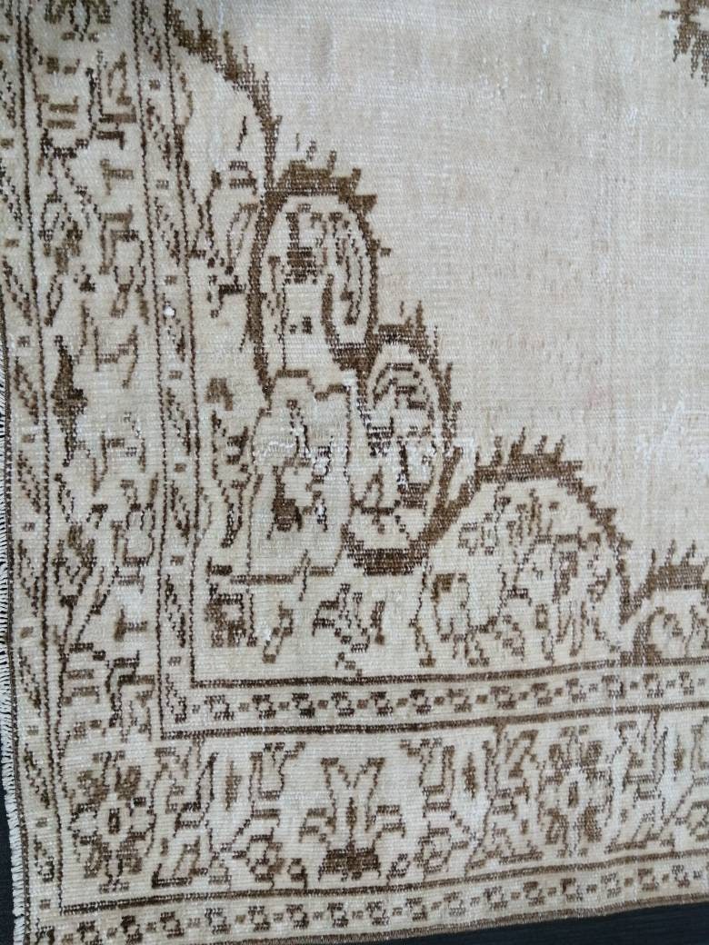 Neutral Wool Rug 5.7 x 9 Neutral Hand Made Rug, Neutral Oushak Rug, Rustic Rug, Turkish Rug, Farmhouse Rug, Vintage Rug 6x9 Neutral rug