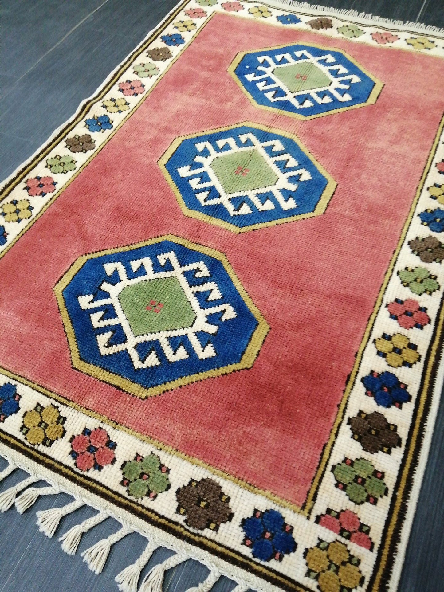 Vintage Rug 3.3 x  4.8 TURKISH HAND MADE Rug Vintage Turkish Rugs   Oushak Rug Turkish Oushak Rug, Vintage Oushak Rug, Wool Rug