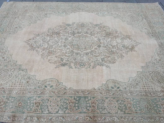Neutral  Over Size Vintage rug,  9.6 x 12.8 Neutral Persian Rug Muted Persian Rug, Rug,Large Neutral Oriental Large Antique rugs