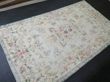 Persian RUG Floral Vintage Muted Oushak Rug 5.7 x 9.9 Large Vintage Rug Wool Oushak Rug Hand Made Rugs Vintage Turkish Rug 5.7x9.9 Oriental