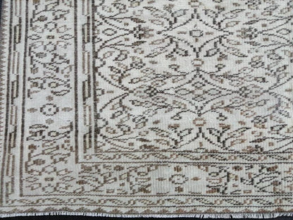 Persian RUG Neutral Vintage Muted Oushak Rug 5.7 x 10 Large Vintage Rug Wool Oushak Rug Hand Made Rugs Vintage Turkish Rug 5.7x10 Oriental
