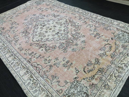 Soft Pink Vintage Turkish Rug 5.2 x 8.9 Vintage Persian Rug Muted Oriental Rug Wool Oushak Rug Hand Made Rugs Vintage Turkish