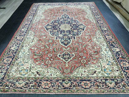 Vintage Persian Rug 6.9 x 10. 3 Muted Oushak Rug Muted Vintage  Rug Wool Oushak Rug Hand Made Rugs Vintage 7x10 Turkish Rug