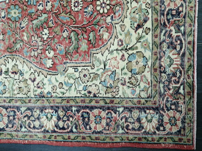 Vintage Persian Rug 6.9 x 10. 3 Muted Oushak Rug Muted Vintage  Rug Wool Oushak Rug Hand Made Rugs Vintage 7x10 Turkish Rug