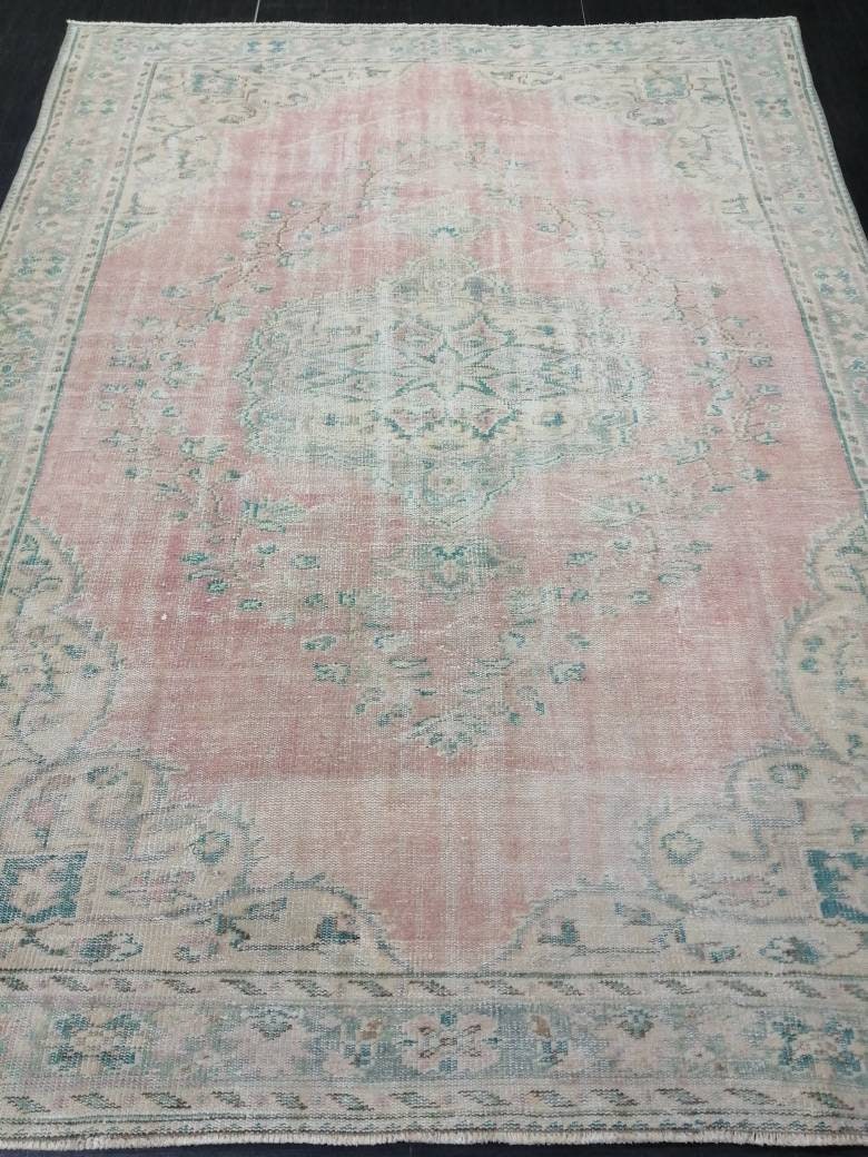 Large Vintage RUG Vintage TURKISH Rug 6.7 x 9 Vintage Distressed  Rug Vintage Oushak Rug Hand Made Rugs Antique Turkish Rug Oriental Rug