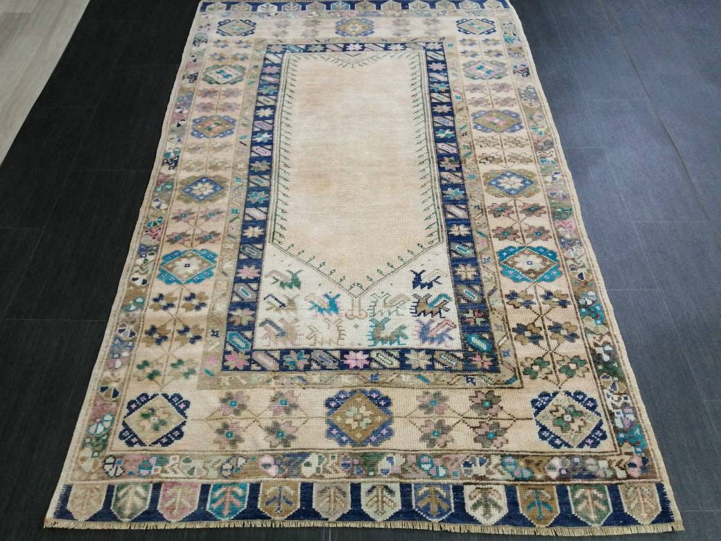 Muted Turkish Vintage Hand Made Rug, 3.7 x 6 Oushak Rug, Rustic Rug, Muted Rug, Vintage Turkish Rug, Farmhouse Rug, Vintage Rug, Wool rug