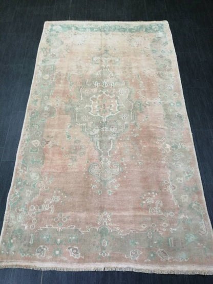 OUSHAK RUG, TURKISH Vintage Rug, Vintage 4.9 x 8.5 Rug, Rug, Vintage Wool Rug Oushak Rug Hand Made Rugs, Made In Turkey Muted Oushak Rug