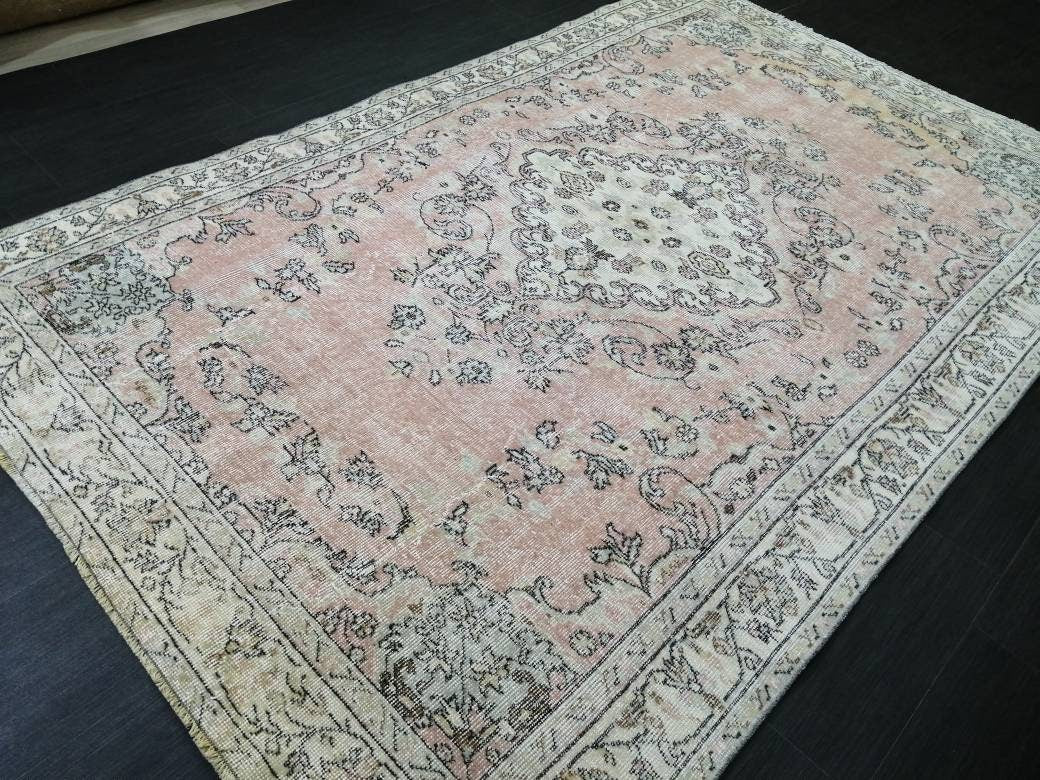 Soft Pink Vintage Turkish Rug 5.2 x 8.9 Vintage Persian Rug Muted Oriental Rug Wool Oushak Rug Hand Made Rugs Vintage Turkish