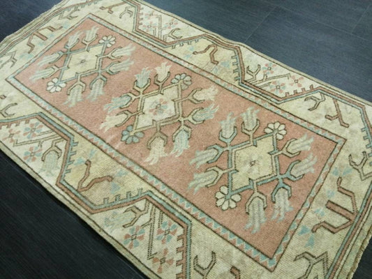 Vintage PINK Rug Hand Made Rug, 2.4 x 4.3  Vintage Oushak Rug, Boho Rug, Plush Turkish Rug, Farmhouse Rug, Vintage Wool rug