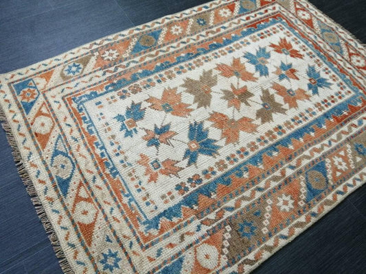 Vintage Floral Rug Hand Made Rug, 2.7 x 4.7 Modern Oushak Rug,  Boho Leaves Rug, Fun Turkish Rug, Farmhouse Rug, Vintage Wool rug