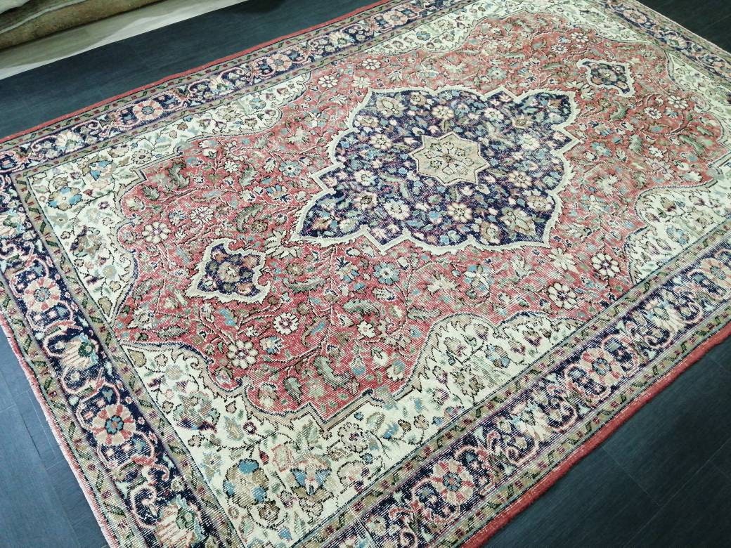 Vintage Persian Rug 6.9 x 10. 3 Muted Oushak Rug Muted Vintage  Rug Wool Oushak Rug Hand Made Rugs Vintage 7x10 Turkish Rug