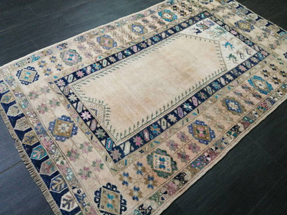 Muted Turkish Vintage Hand Made Rug, 3.7 x 6 Oushak Rug, Rustic Rug, Muted Rug, Vintage Turkish Rug, Farmhouse Rug, Vintage Rug, Wool rug