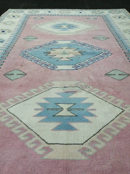 Vintage Turkish Rug 5.2 x 7.7 Oushak Rug Hand Made Rugs Vintage Persian Rug
