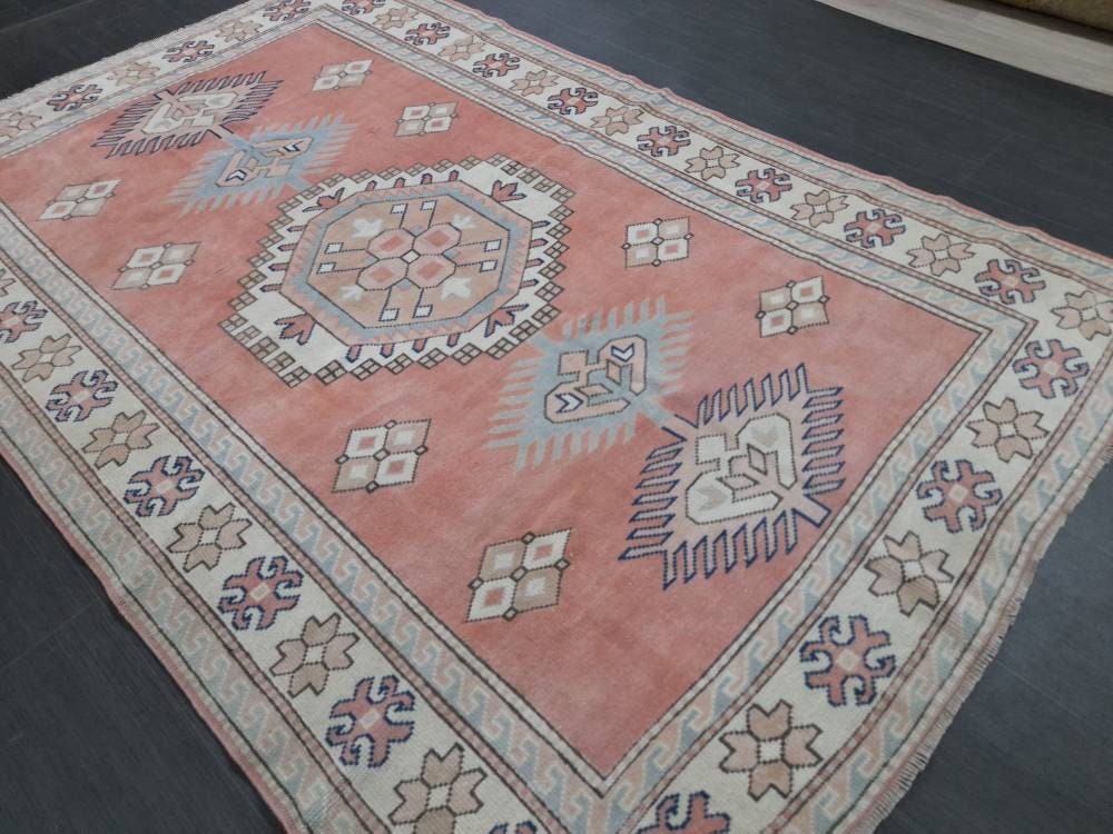 Muted Vintage Turkish Rug 5.2 x 8  Oushak Rug, Wool Oriental Rug Pink Muted Vintage Persian Rug, Hand Made Rug Pink Vintage Wool Rug 5x8