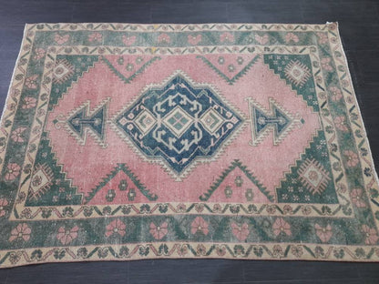 Vintage Oriental RUG Muted 4.6 x 6.4 Vintage TURKISH Rug Muted Vintage Persian Rug Vintage Wool Pink and Green Rug Muted Hand Made Rug