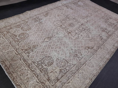 NEUTRAL PERSIAN RUG 6.7 X 10.2 Muted Oushak Rug Vintage Oushak Rug Vintage  Rug Wool Hand Made Rug Vintage Persian Rug Vintage Oriental Rug